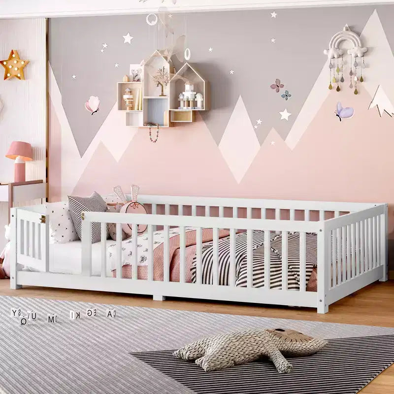 Struttura letto a terra in legno massello per bambini con sponde di sicurezza e porta rimovibile, letto a terra Montessori per bambini